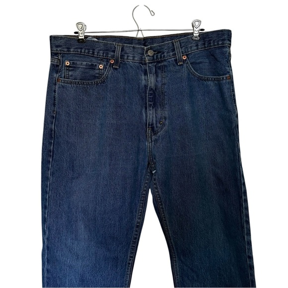 Levi’s 505 Regular Mid Rise Regular Fit Straight Leg Jean - Picture 4 of 9